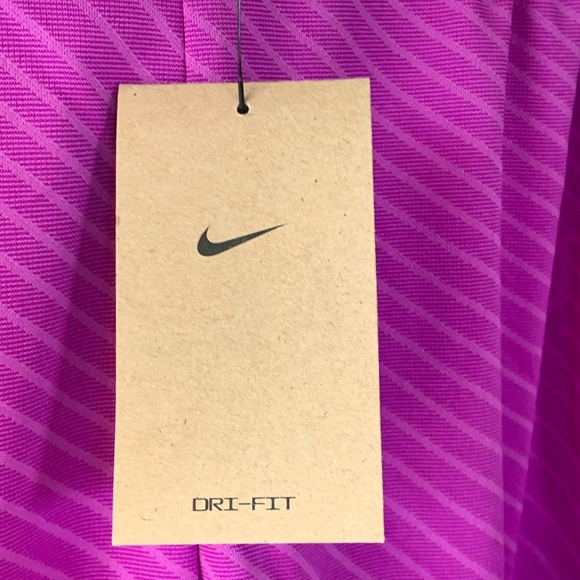 NWT NIke Dri-FIT Strike Women's Soccer Shorts - Picture 6 of 7